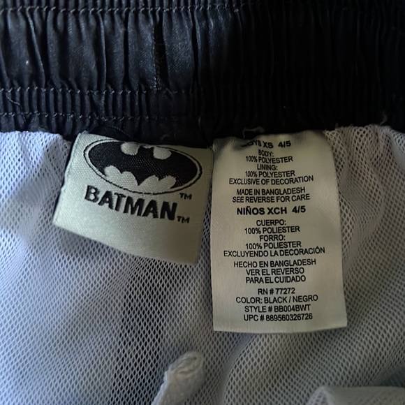BATMAN KID BOY YOUTH SWIM TRUNKS SWIMMING SHORTS - Picture 3 of 3